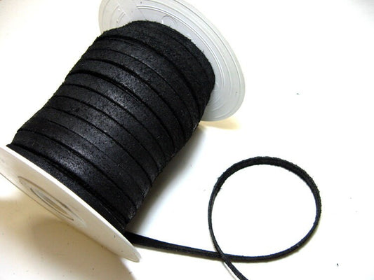 5/16" Side-folded, Cowsplit Leather Lacing in Black (5 YDS) 0312SD6