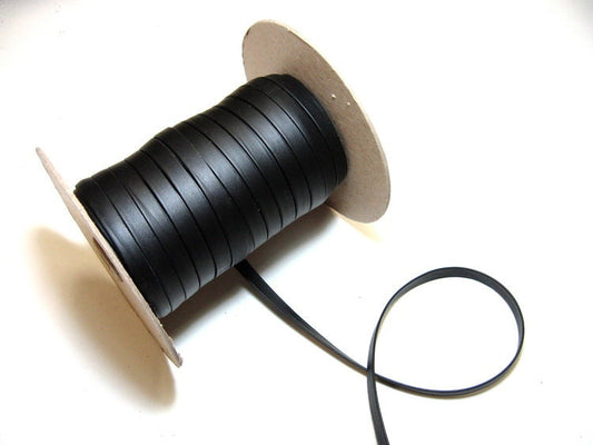5/16" Side Folded, Firm Cowhide Leather Stripping in Black (5 yds) 0312DC9