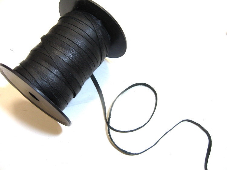 Genuine Cowhide Leather Lacing, 1/4" Flat, Pebble Black (10 yds) 0250NDA leather jewelry cord; DIY; dream catchers; leather crafts