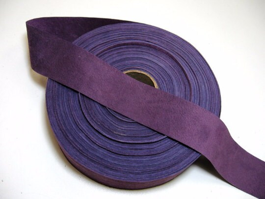1-1/2" Flat, Pig Suede Binding in Violet (2 YDS) 1500NP4 trim tape; edge binding; leather tape
