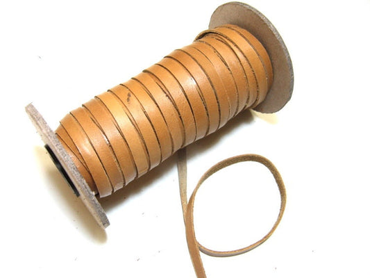 1/4" Flat, Cowhide Leather Lacing in Corral Tan (10 yds) 0250NDB leather jewelry cord; DIY; dream catchers; leather crafts