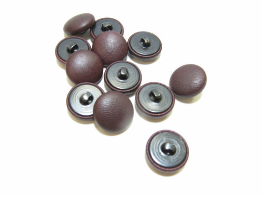 30 Line, Cowhide Covered, Hopper Back Buttons in Red Wine (12 PC.)