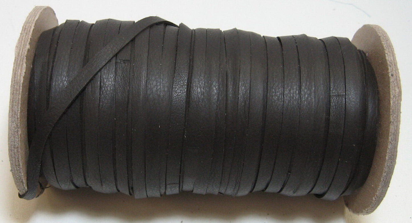 3/16" Flat, Lamb Leather Lacing in Milk Chocolate Brown (10 YDS) 0187NLA