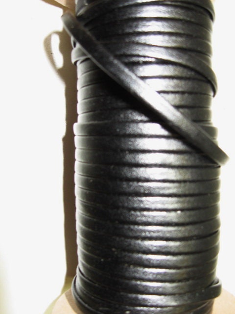 5/32" Double Folded, Polyurethane Stripping in Black Kid Grain PU (10 yds) 0156BV
