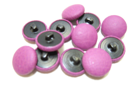 30 Line, Cowhide Covered, Hopper Back Buttons in Magenta (12 PC.)