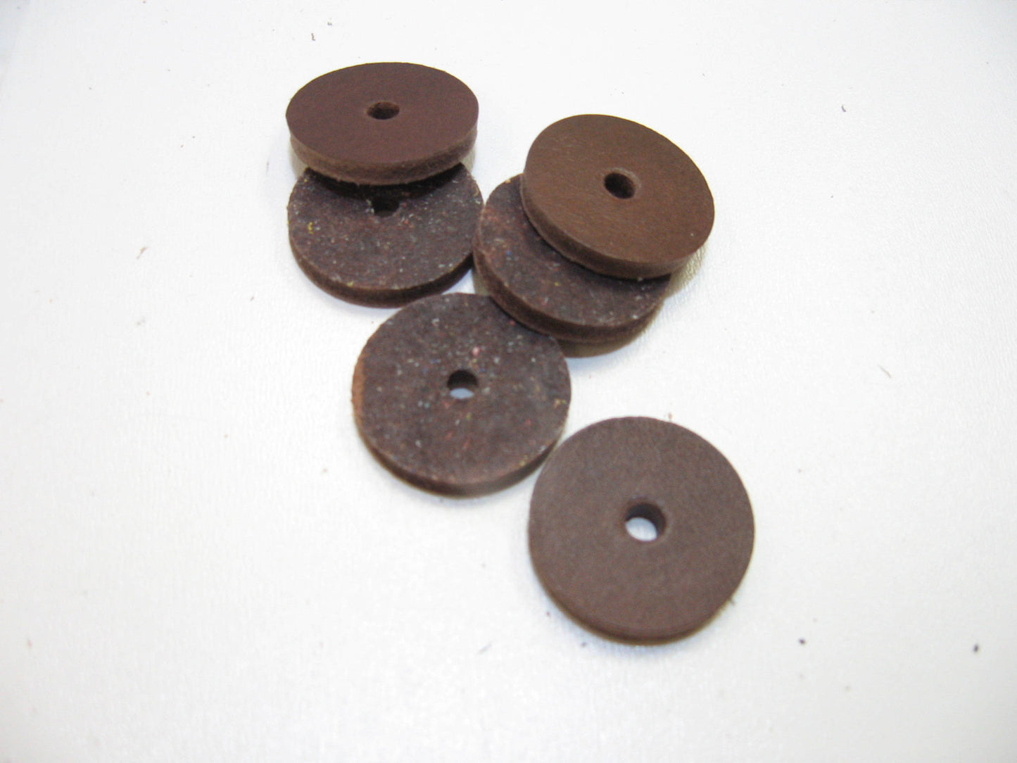 Round Real Leather Washers 1" diameter; brown; cognac; dark brown; scrapbooking; DIY; leathercrafts - one hole