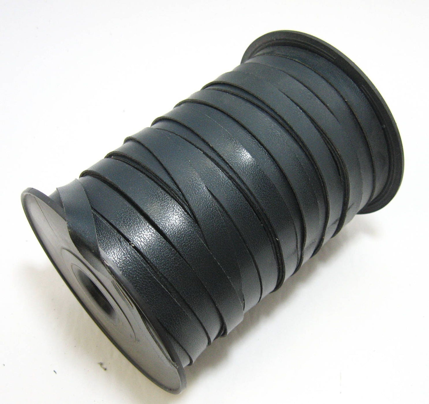 Leatherette 3/8" Flat Lacing (10 yds) 0375NUPU Navy Blue
