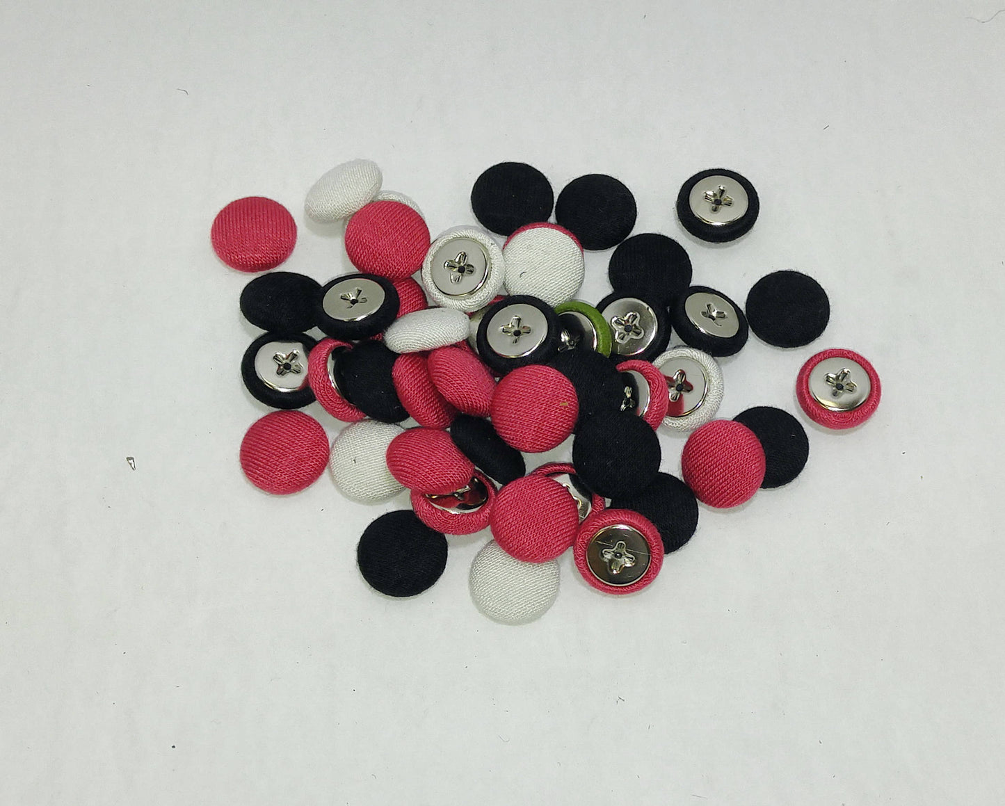 22 Stretch Fabric Covered  Buttons 20 Line, Pink, Black, White Pivot Back; crafters; scrapbooking; arts and crafts; HALF BALL 20HPPN000T