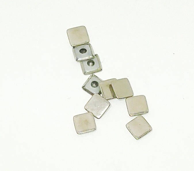 Pack of 10 Square Shaped Nickel Buttons (1/4" or 6mm) - scrapbooking; crafting; leatherworking; garments; arts and crafts 15 SQ shoe lock