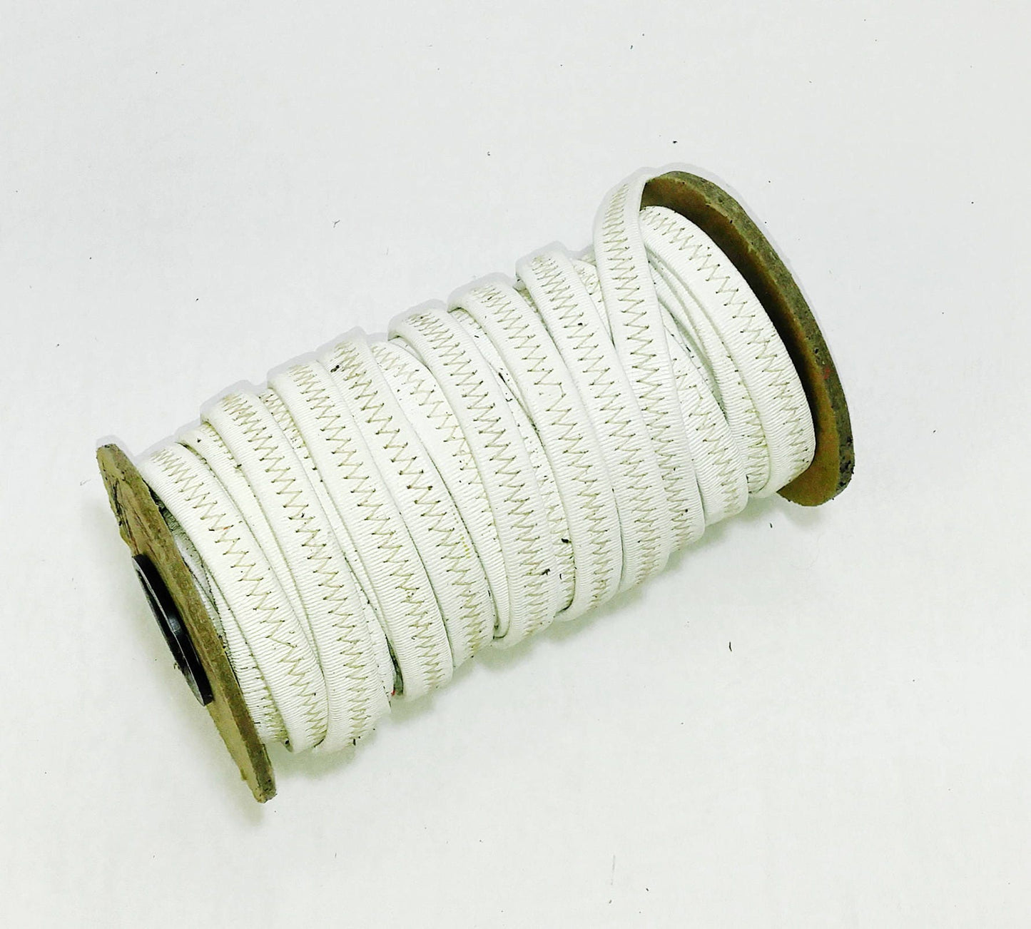 3/8" Cowhide Leather Covered Elastic in  White (1 yd) DISCOUNTED due to Discoloration