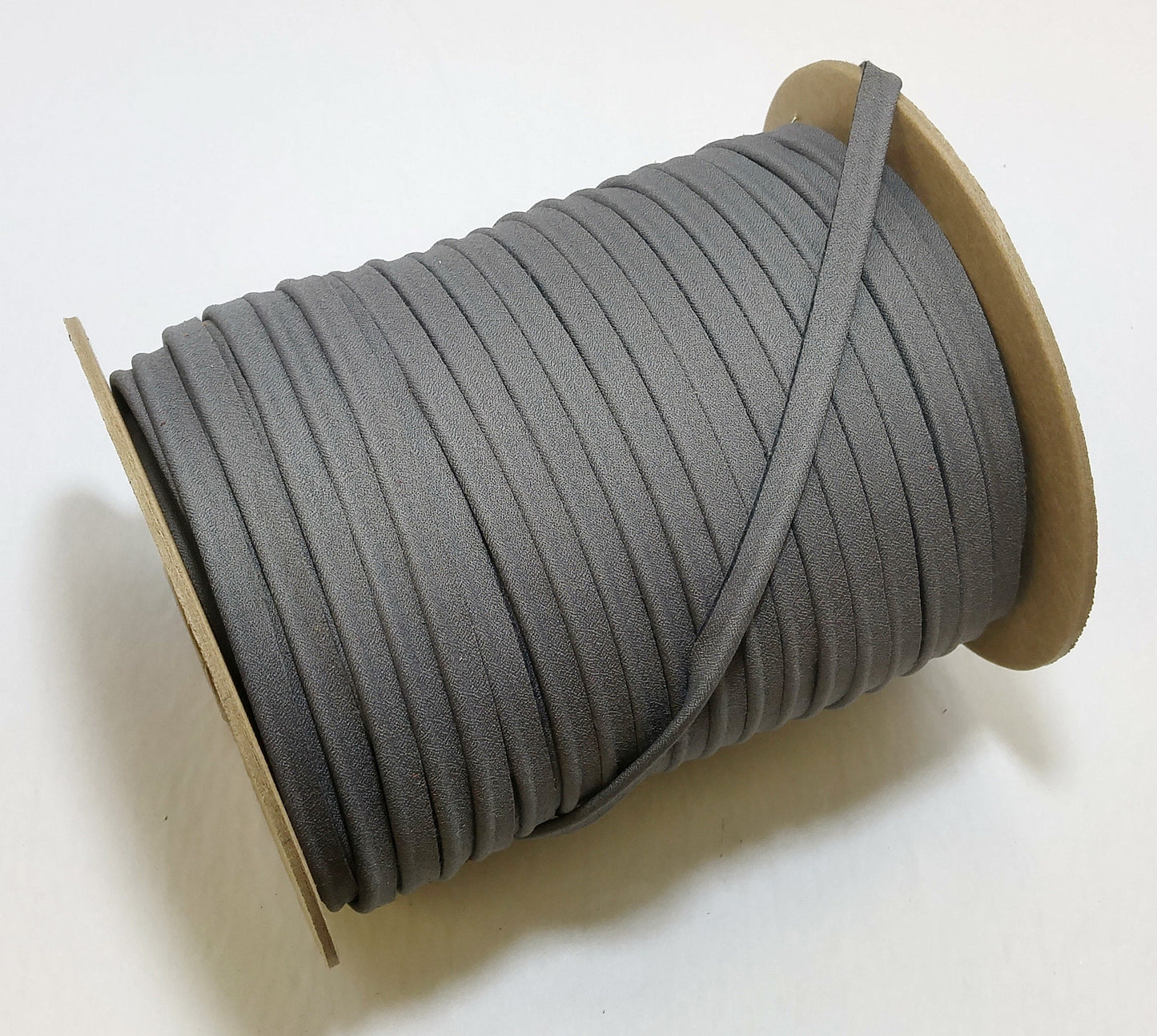 Grey/Gray Peau de soie Fabric Leatherette Cord Piping 5/16" (5 yds) 2095XTDEN