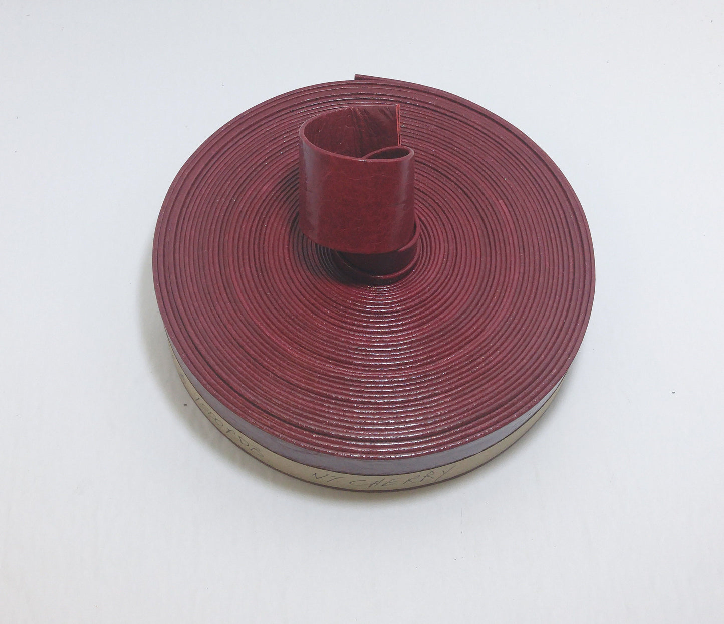 1 1/2" Folded & Reinforced, Cowhide Leather Strap in Vermont Cherry (1 yd) 1500RDB red; maroon; fucshia