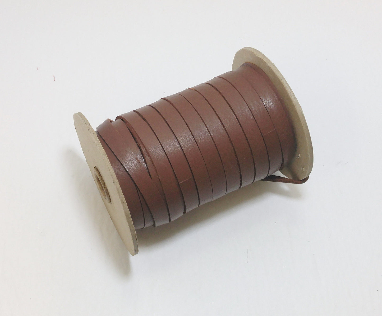 Genuine Cowhide Leather 3/8" Flat in Brown (7 yds 16") 0375NDB trim tape; edge binding; leather tape Thickness of 0.040" *card*