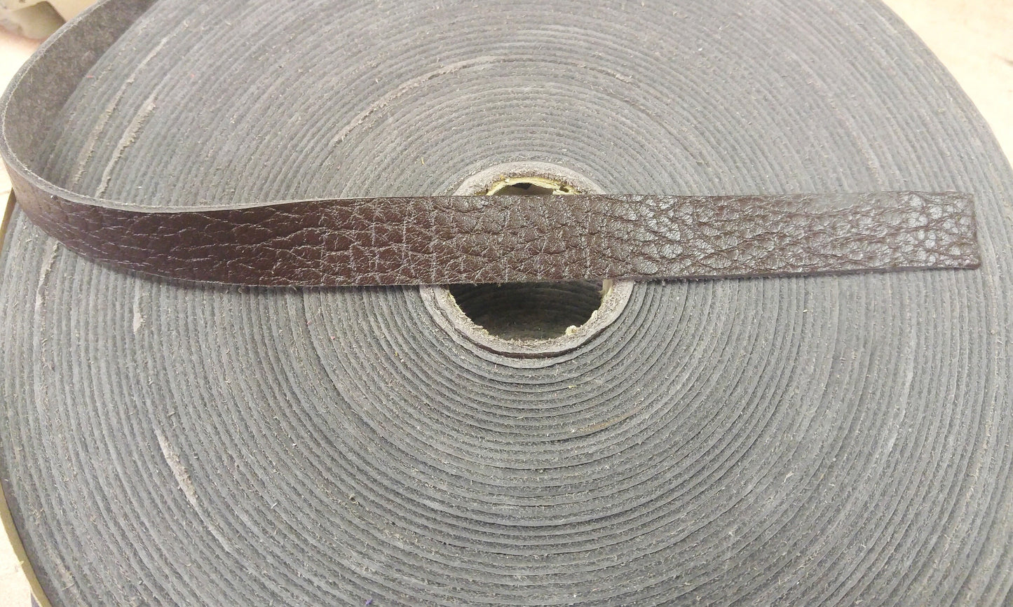 3/4" Flat, Cowhide Leather Strap in Brown Bull Print (5 YDS) 0750NCD DIY; leather crafts; leather strap; leather band; leather tape