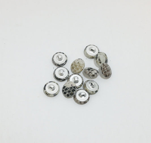24 Line, Kidskin Leather Covered Buttons in Beige Snake Print (12 PC.) 5/8" 16mm
