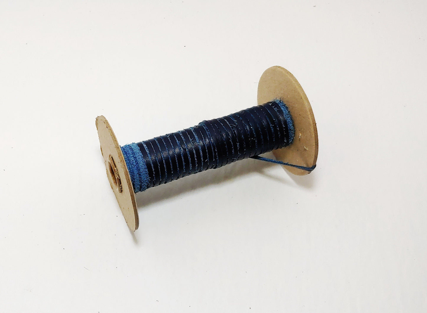 1/8" Flat, Cowhide Leather Lacing in Navy (14YDS) 0125NDB - jewelry; dream catchers; tassels; DIY; fringe