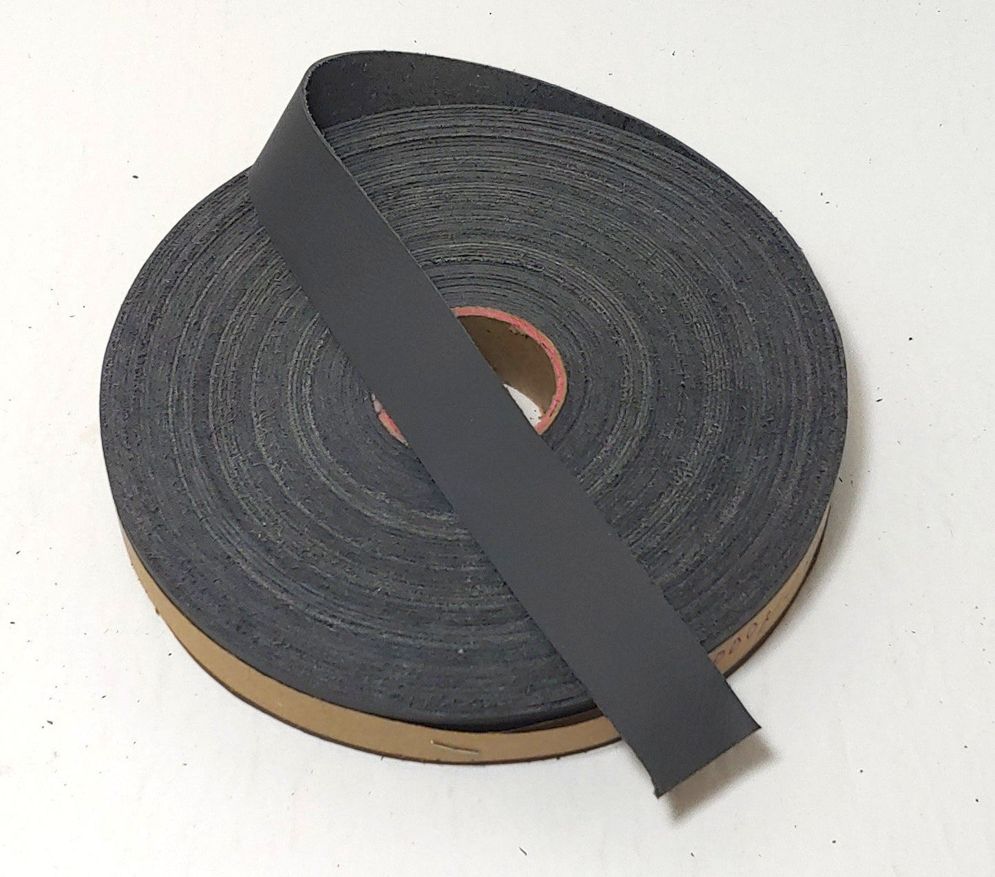 1 1/2" Flat Cowhide Leather Strip in Medium Grey/Gray (3 YDS) 1500NDB