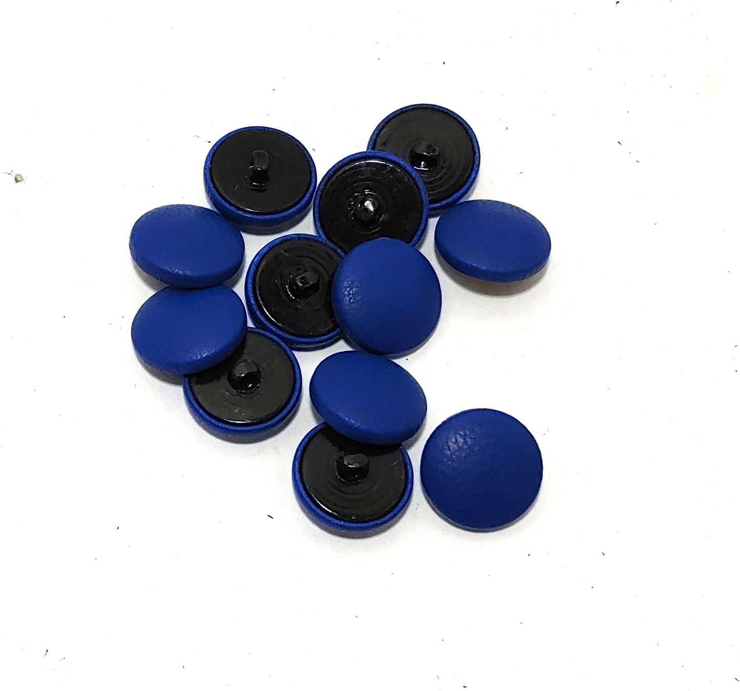 36 Line, Cowhide Leather Covered, Hopper Back Buttons in Blue Fuji (12 PC.)