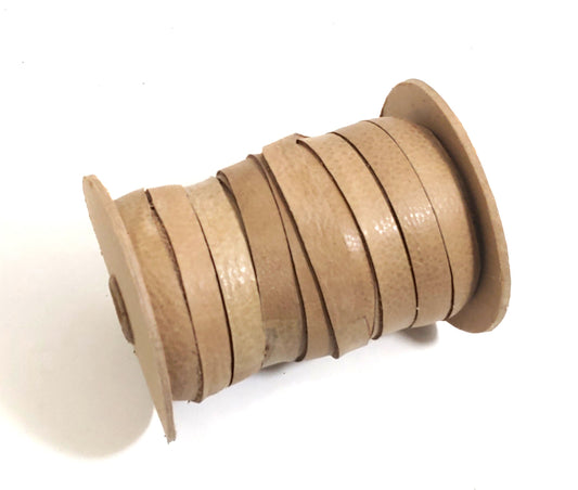 1/2" Flat Cowhide Lacing in Natural Deertan (5 yds) 0500NDE