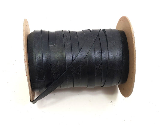 1/2" Flat Cowhide Lacing in Black Vermont (5YDS) 0500NDB lacing; leather string; leather strip