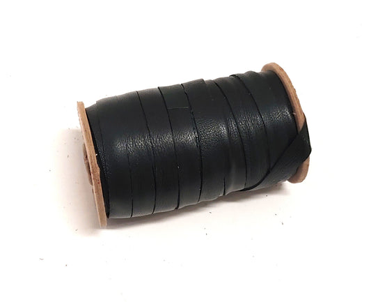 1/2" Flat, Lamb Leather Lacing in Forest Green (5 YDS) 0500NLA - DARK GREEN