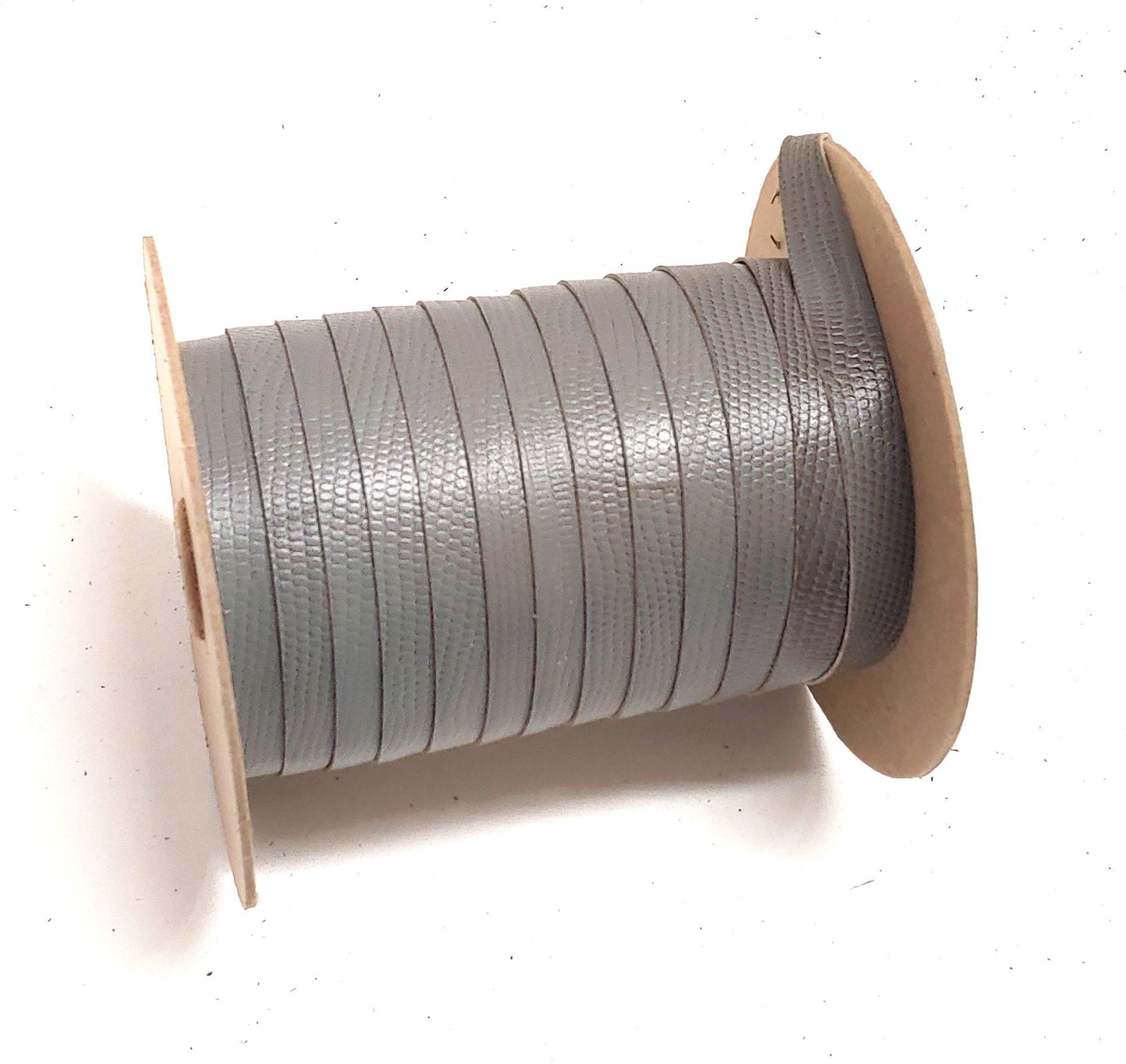 1/2" Flat, Cowhide Binding in Gray Iguana Print (5 YDS) 0500FCD trim tape; edge binding; leather tape
