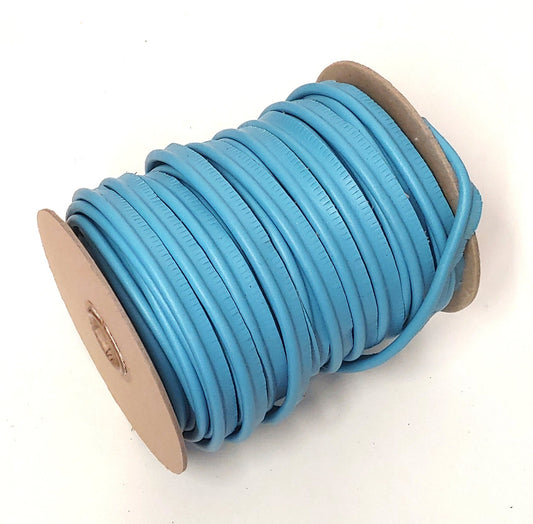 5/8 Wide Vinyl Piping in Sky Blue Marine (3 yds) 3118XVMAR