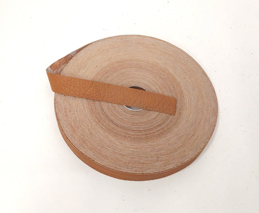 1" Flat, Cowhide Leather Strap in Caramel Elephant Grain (5 YDS) 1000NCD Beige; tan; nude; natural; matte