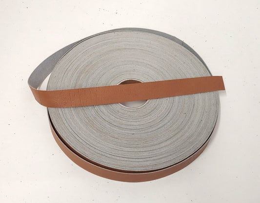 3/4" Flat, Cowhide Leather Strap in Cafe au Lait (5 YDS) 0750FCD light brown, caramel