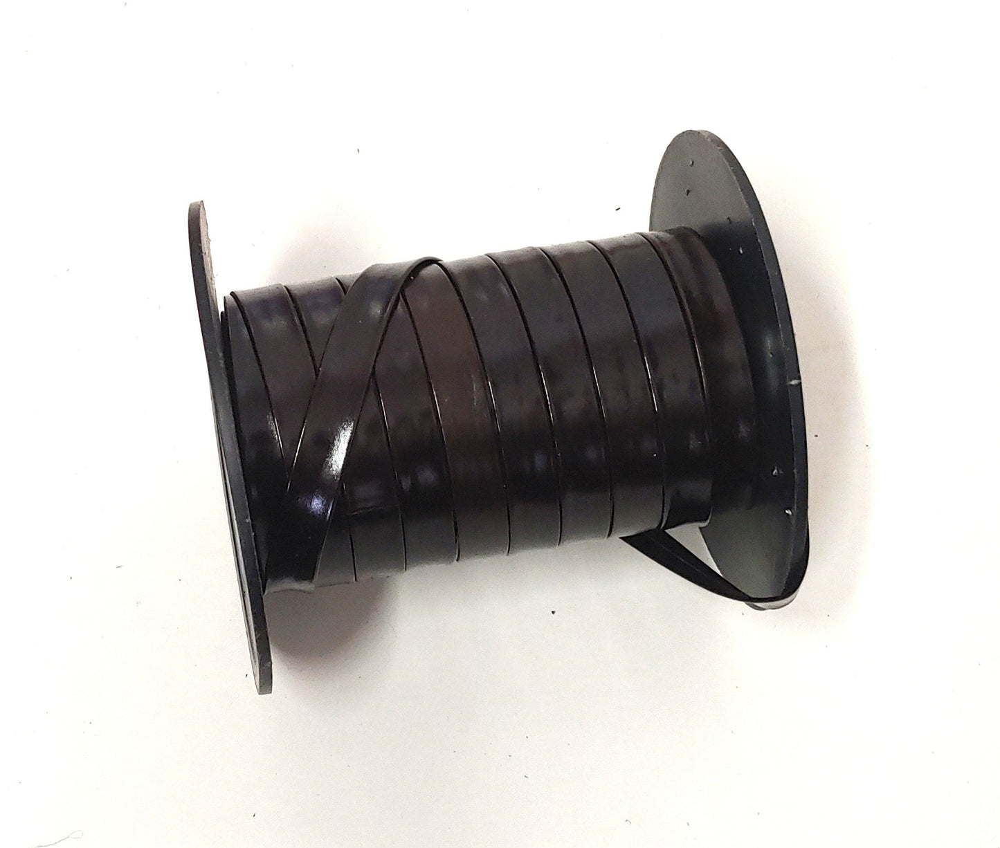 1/2" Double-folded Genuine Goat Leather Strip in Brown Patent (3 yds) 0500BKA