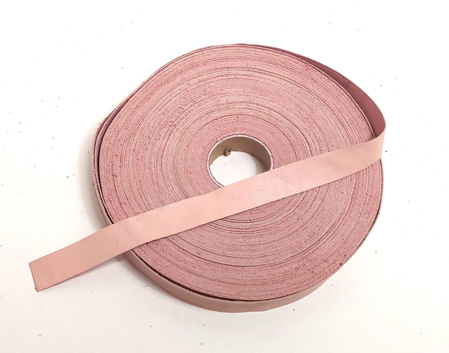 3/4" Flat, Cowhide Leather Binding in Pink (5 YDS) 0750NDB trim tape; edge binding; leather tape