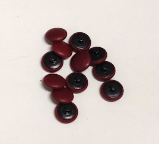 Cherry Red 30 Line, Cowhide Covered, Hopper Back Buttons (12 PC.) 19mm 3/4"