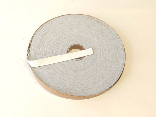 5/8" Flat, Cowhide Leather Edge Binding, White Moto (5 YDS) 0625ND9