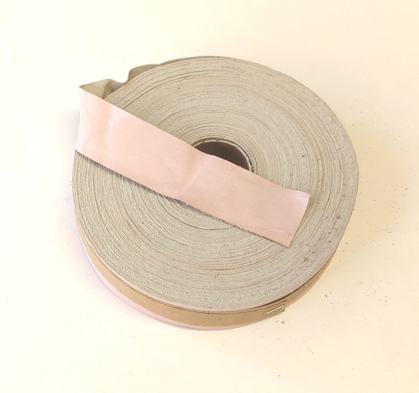 1-1/4" Flat Cowhide Leather Binding in Pink (3 yds) 1250ND9 trim tape; edge binding; leather tape