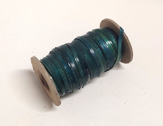 3/16" Flat, Genuine Kid Leather Lacing in Green Print (10 YDS) 0187NKA Lustre