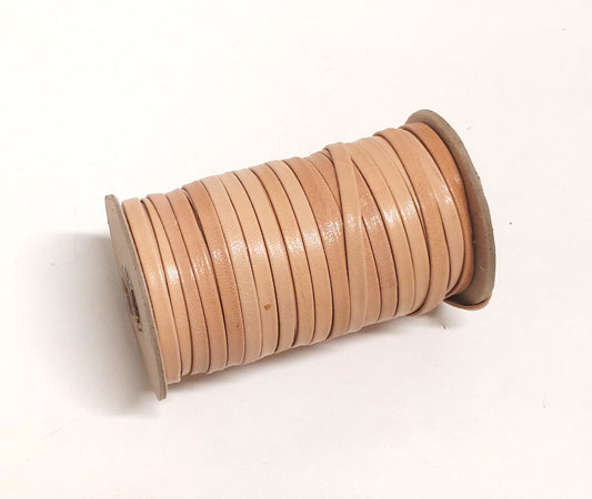 1/4" wide Kid Leather Lacing in Natural (5 yds) 0250BKA