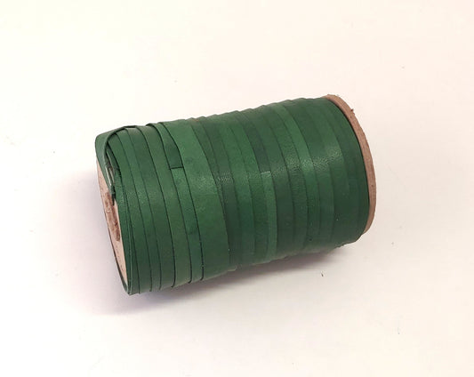 1/2" Flat, Kid Leather Lacing in Avocado Green (5 YDS) 0500NKA