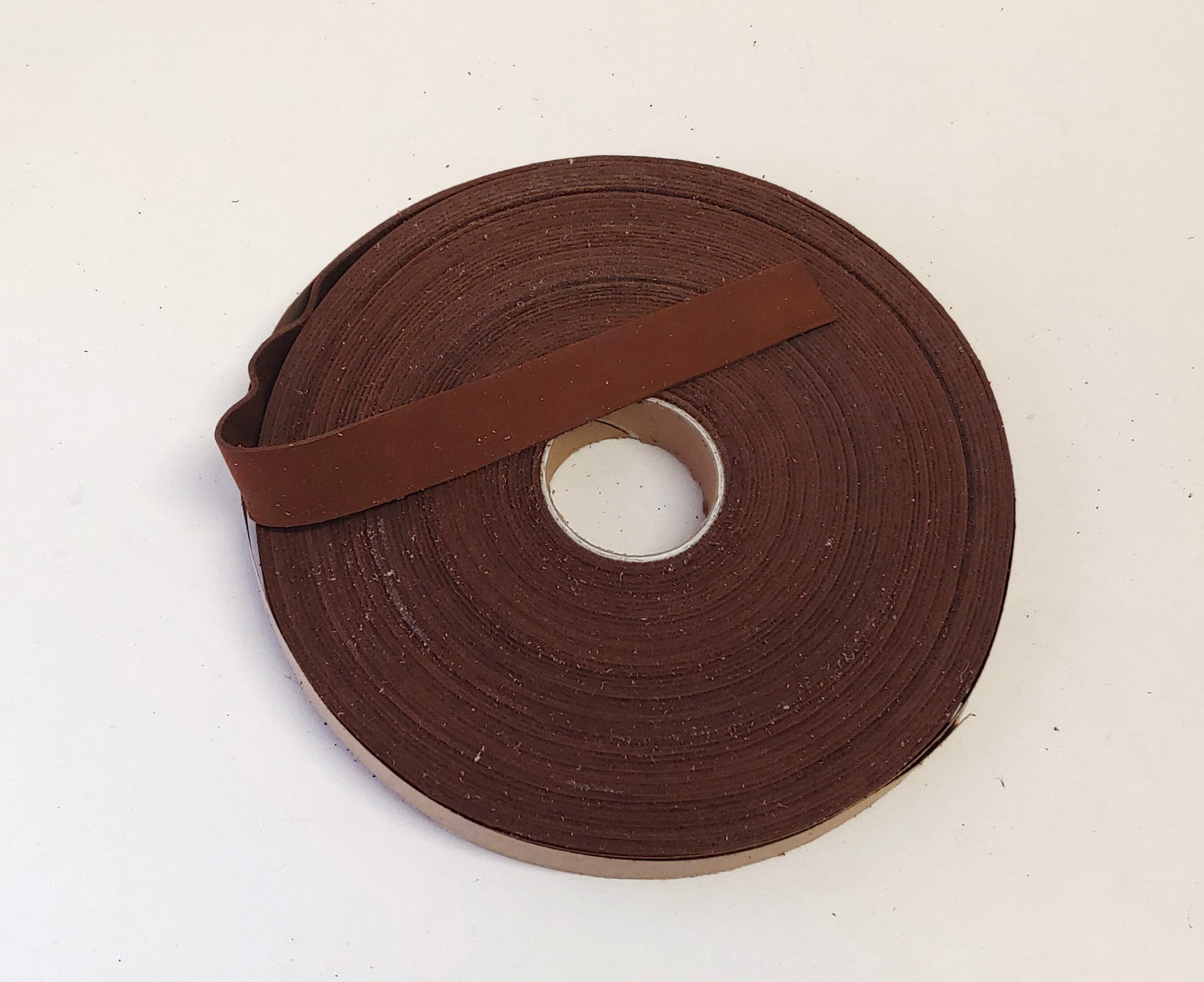 3/4" Flat, Cowhide Leather Binding in Nubuck Rust (5 YDS) 0750NDB trim tape; edge binding; leather tape