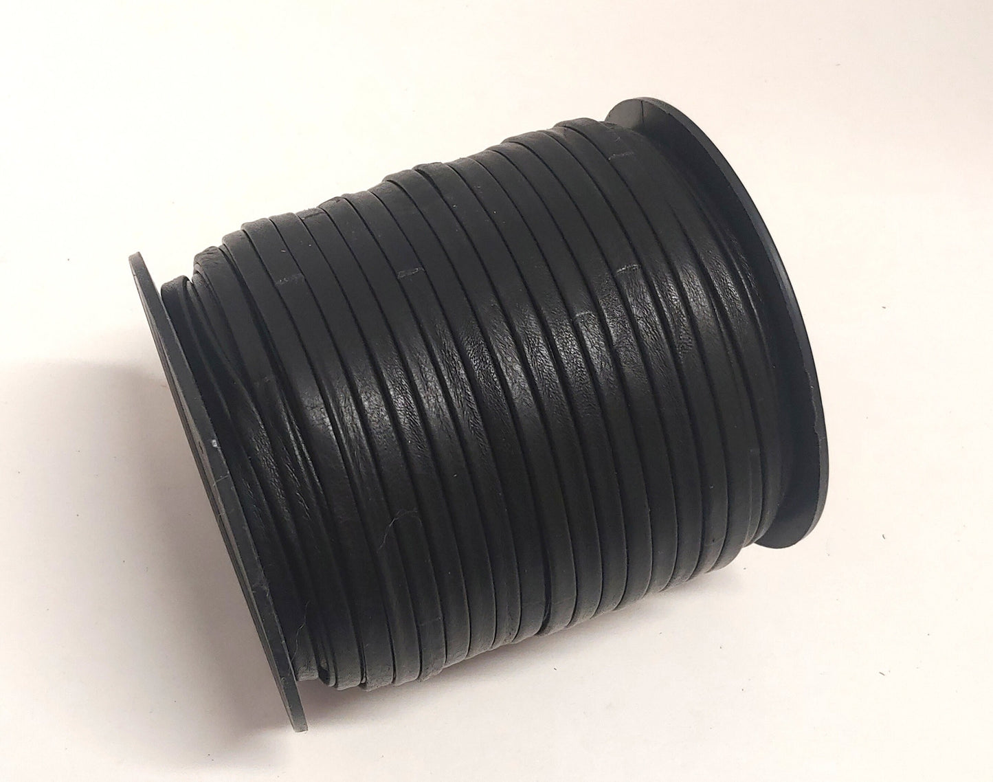 1/4" wide Cowhide Leather Lacing in Black Fenix (5 yds) 0250RDB Double-folded & REINFORCED