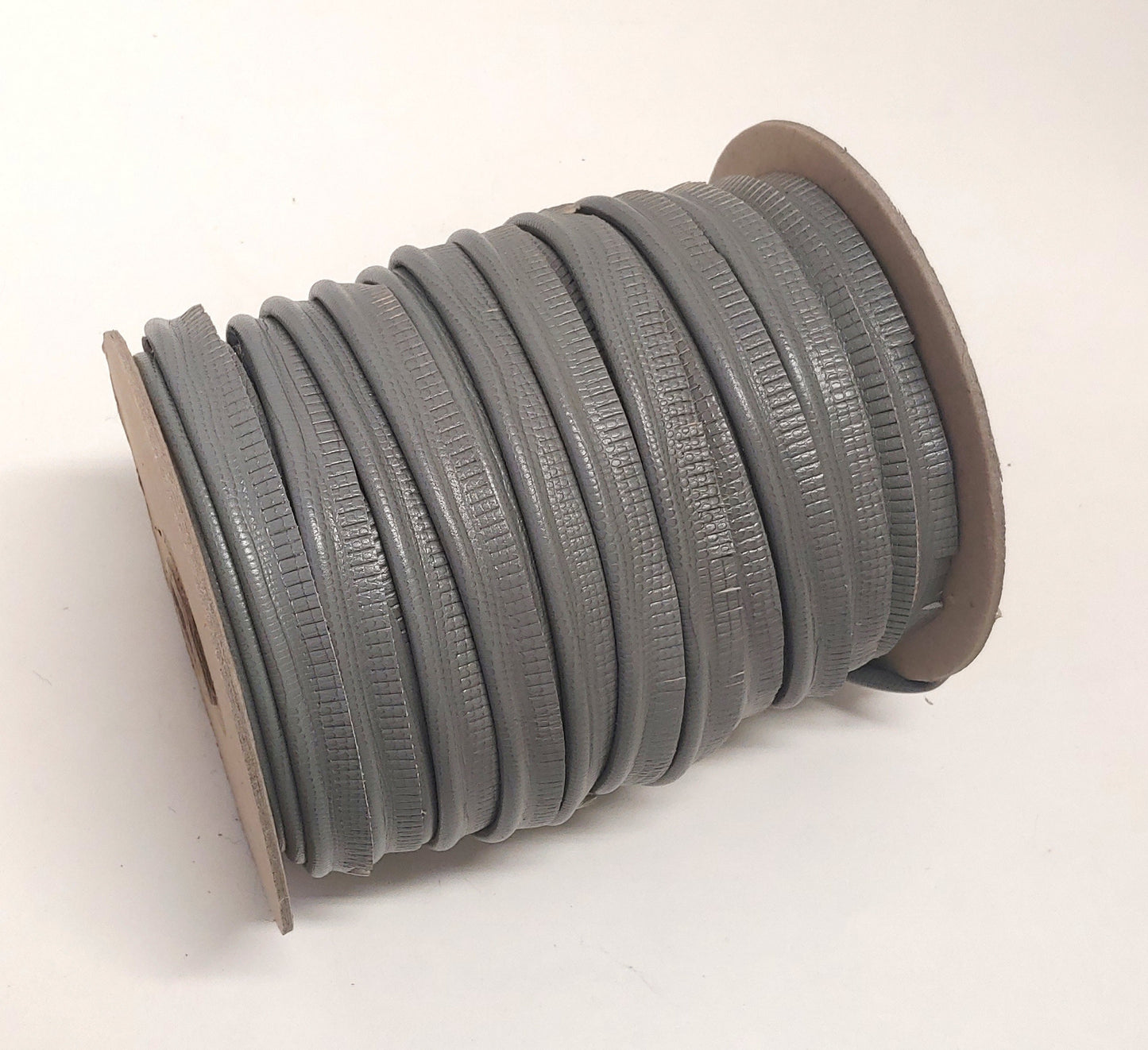 5/8" Round Cord Piping, Genuine Cowhide Leather in Grey Iguana (2 YDS) 3118XCB - bold piping; upholstery piping; large cushions