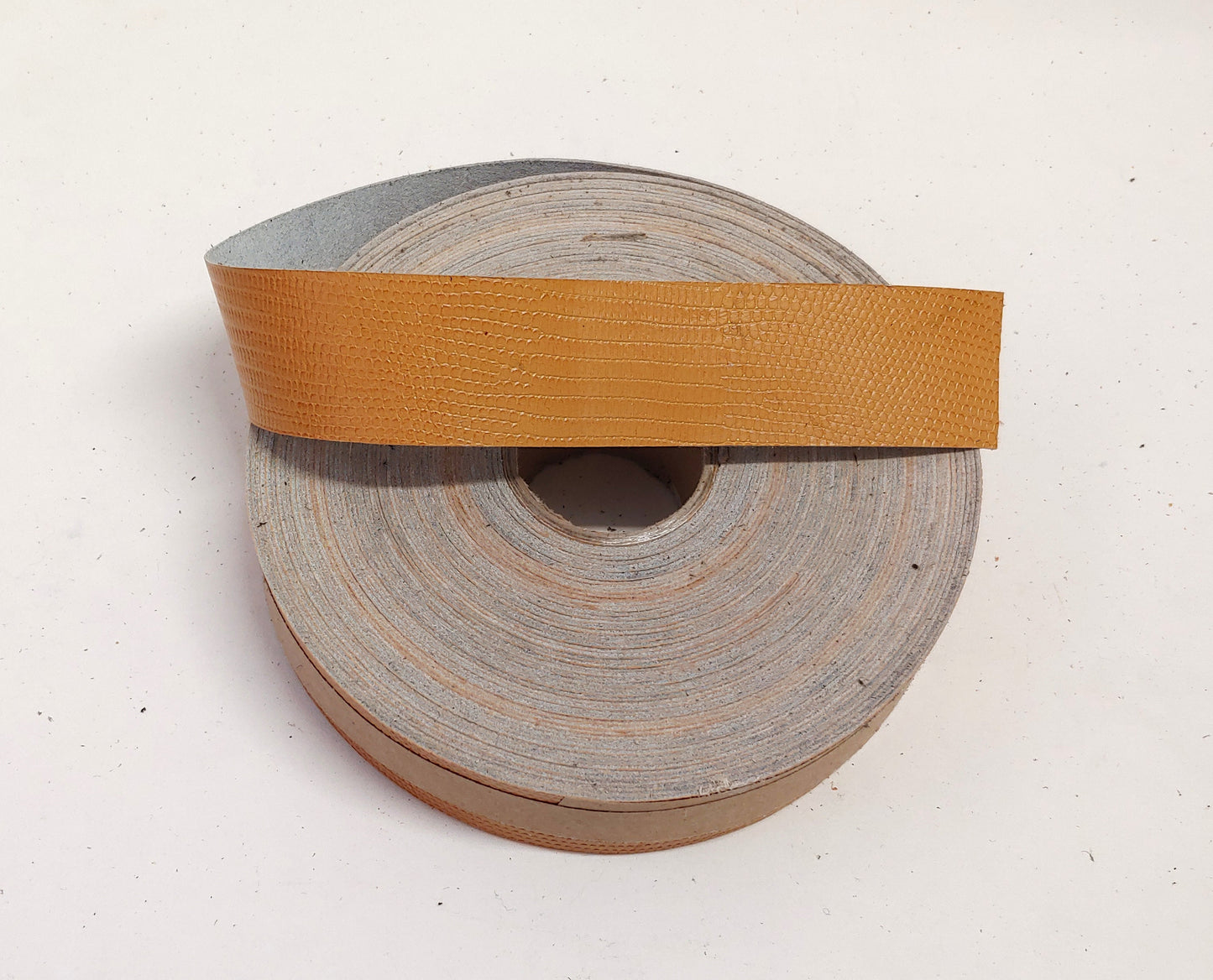 1-1/4" Flat Cowhide Leather Binding in Yellow Iguana Print (3 yds) 1250FCB trim tape; edge binding; leather tape