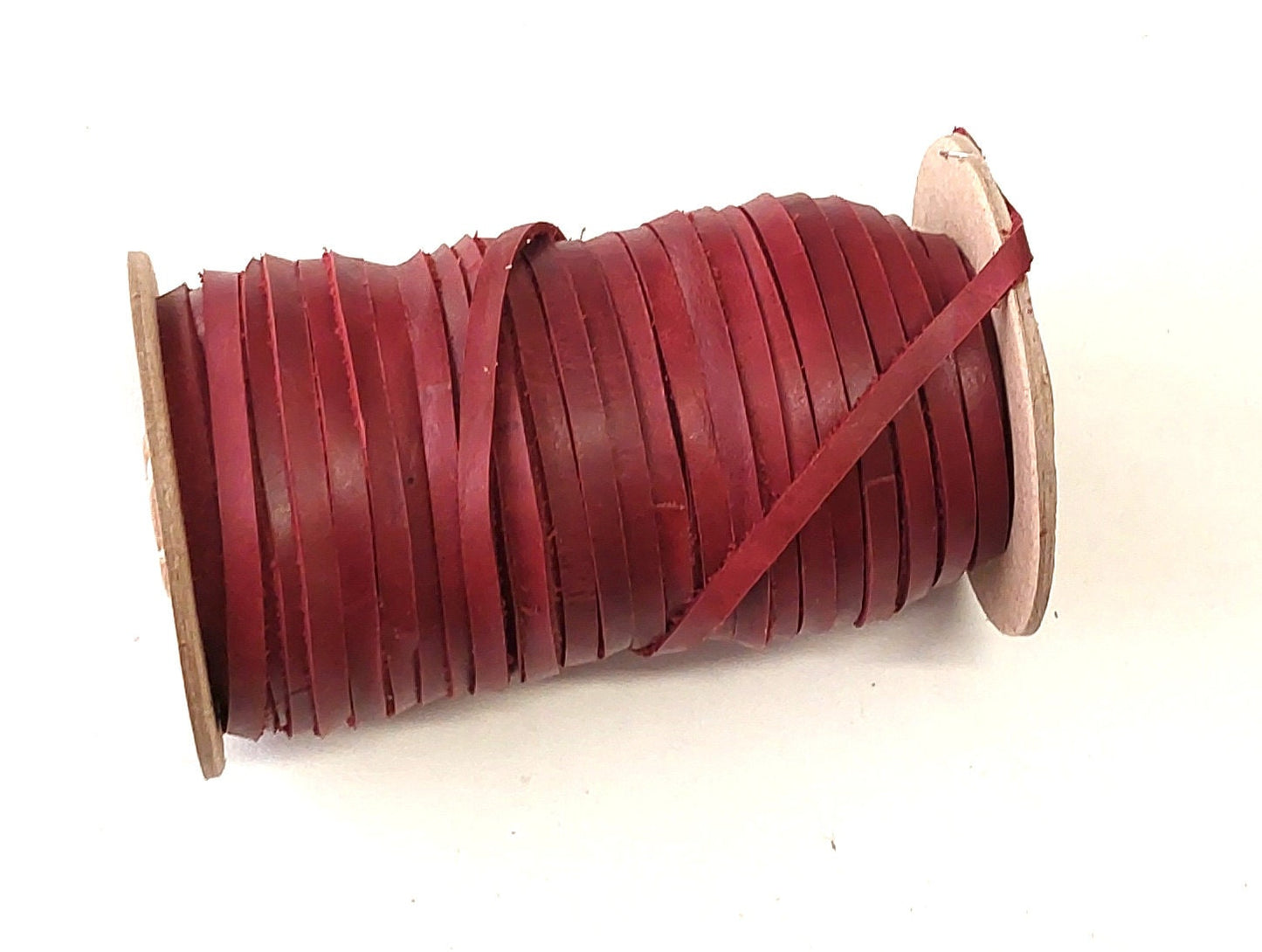 Genuine Leather Flat Lacing 3/16" (10 yds) 0187NDE in Cherry UPL leather jewelry cord; leather lacing; dream catchers; leather crafts