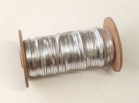 Genuine Leather Flat Lacing 3/32" (10 yds) 0093FCD in Metallic Silver leather jewelry cord; leather lacing; dream catchers; leather crafts