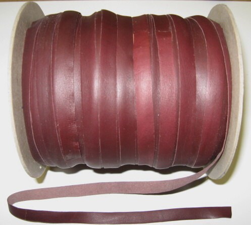 Genuine Cowhide Leather Stripping 3/8" Flat in Burgundy (5 yds) 0375FC5