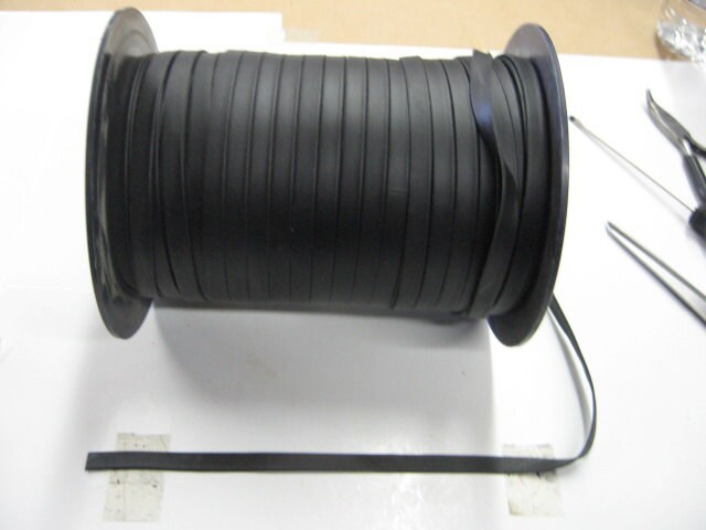 CLEARANCE!!!!   Genuine Black 1500 Nappa Cowhide Leather Lacing  5/16" Side-folded (5 yds) 0312DD8