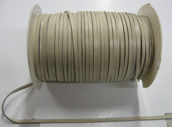 DISCOUNTED ITEM - Leather lacing 1/8" - 5/32" Doubled back to back (10 yds) ***Item width UNEVEN***