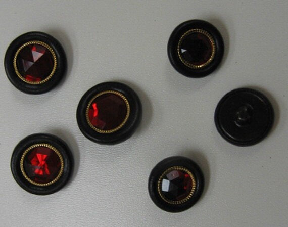 Leather Covered Buttons Hopper Backs & Jewel Centre in Red