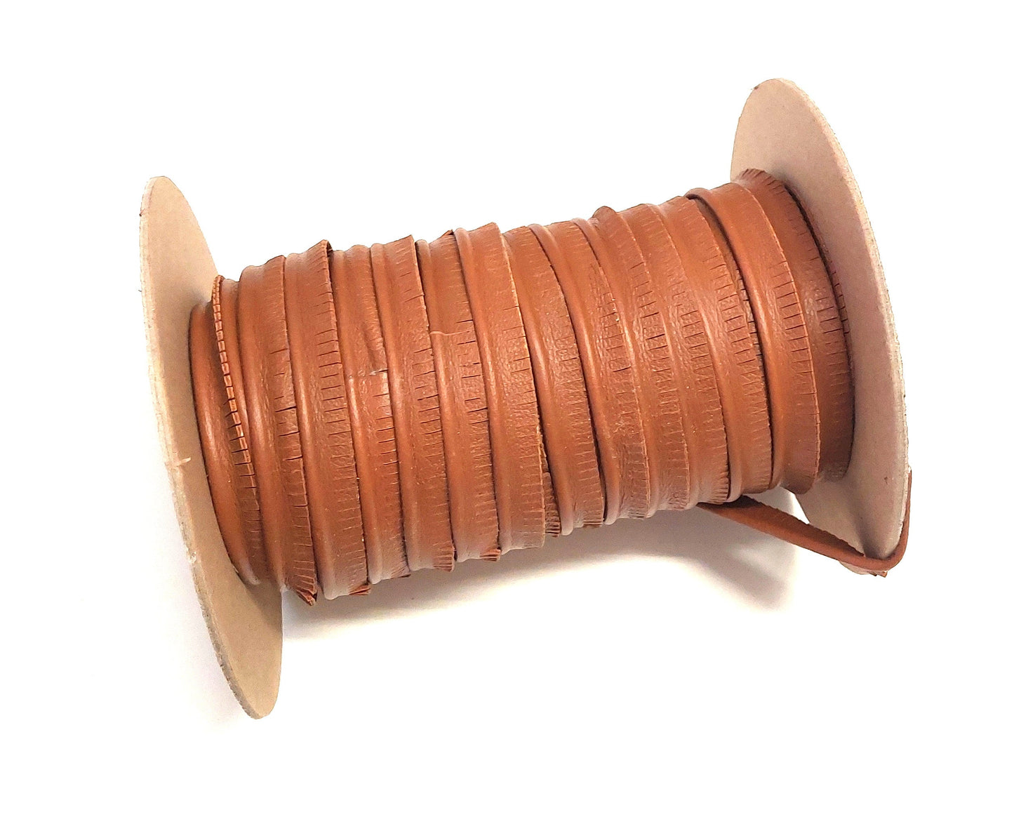 1/2" Cowhide Slashed Cord Piping in London Tan (2 yds) 3446XDB