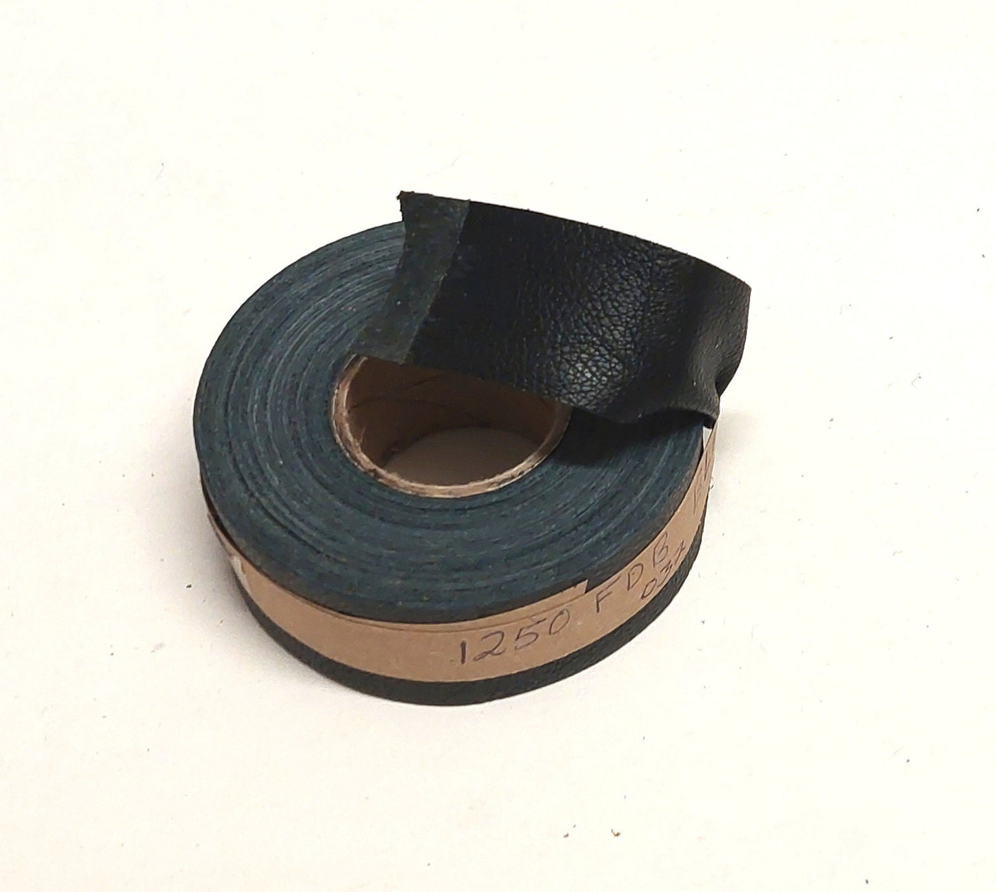 1-1/4" Flat Cowhide Leather Binding in Black Fuji (3 yds) 1250FDB trim tape; edge binding; leather tape