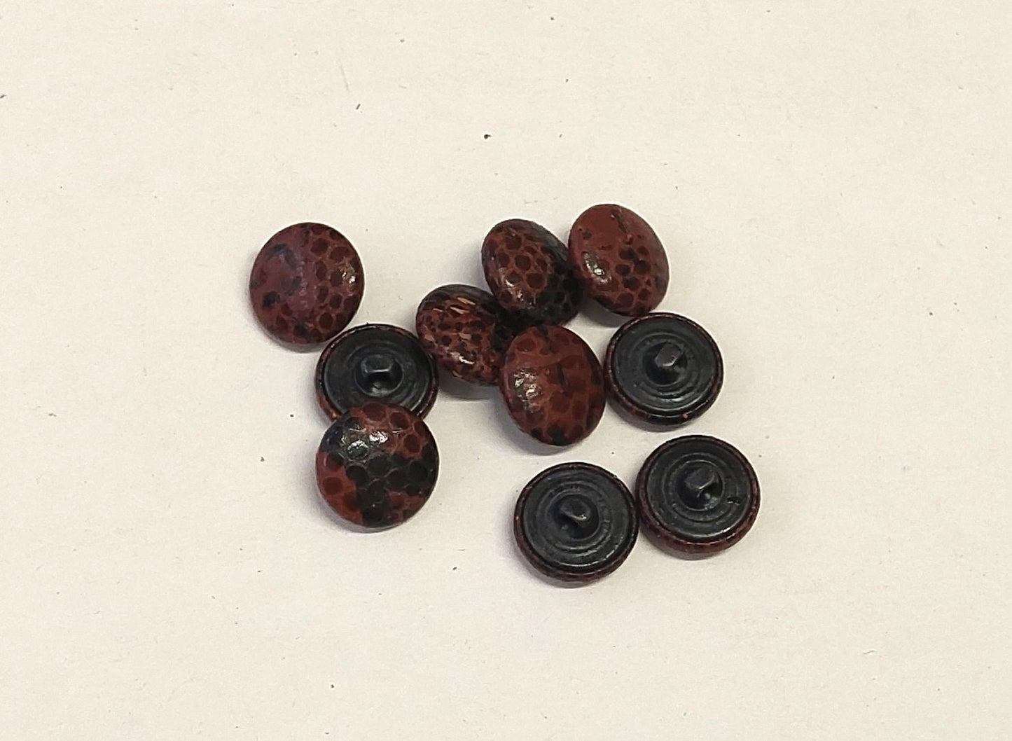 30 Line, Cowhide Leather Covered, Hopper Back Buttons in Rust Brown Snake Print (10 PC.)